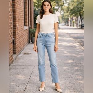 FRAME Le High Straight Jeans Light Wash Size 31